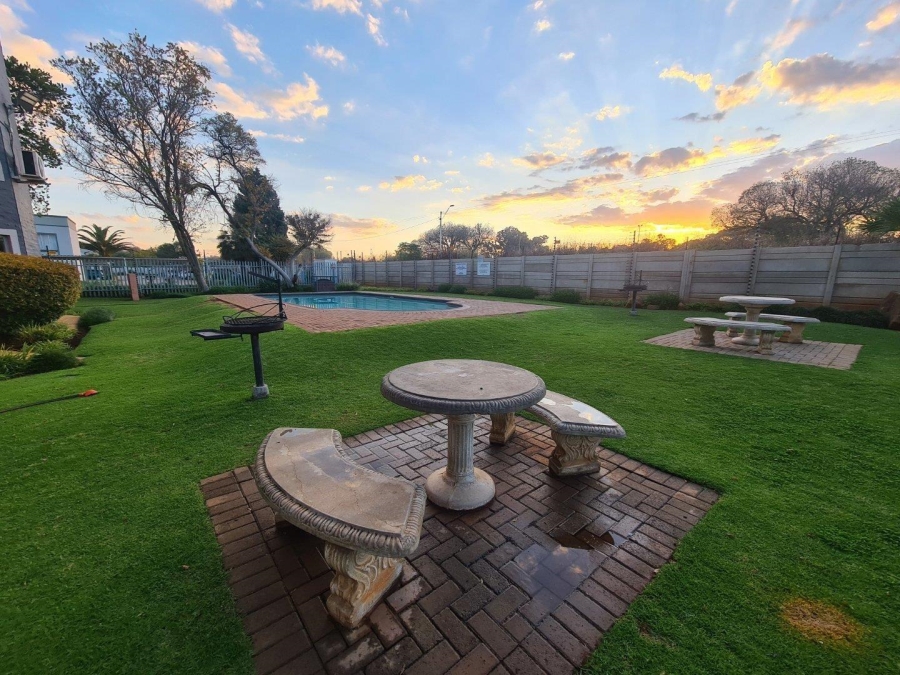 1 Bedroom Property for Sale in Die Bult North West